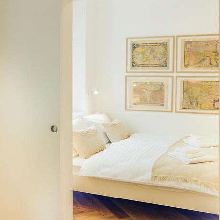 Stylish Apartment In Historical Center Ljubljana Exterior photo